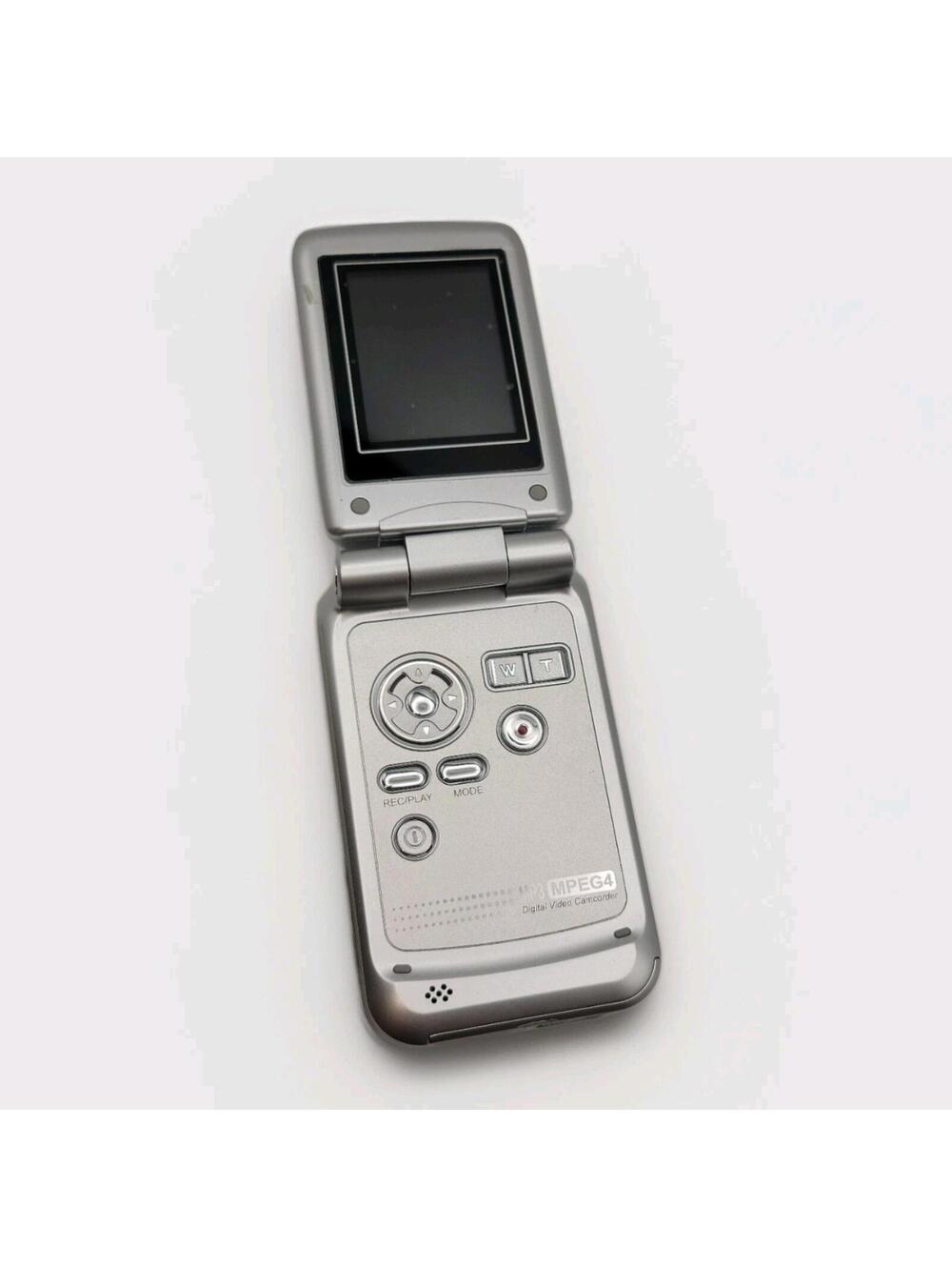 Vintage Deo 3300 MP3 Media Digital Camera/Mpeg4 Camcorder New In Box